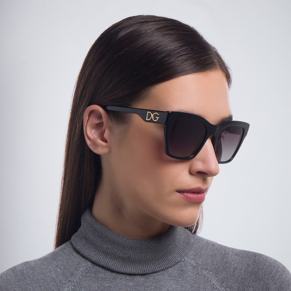 Dolce & Gabbana Square Frame Sunglasses